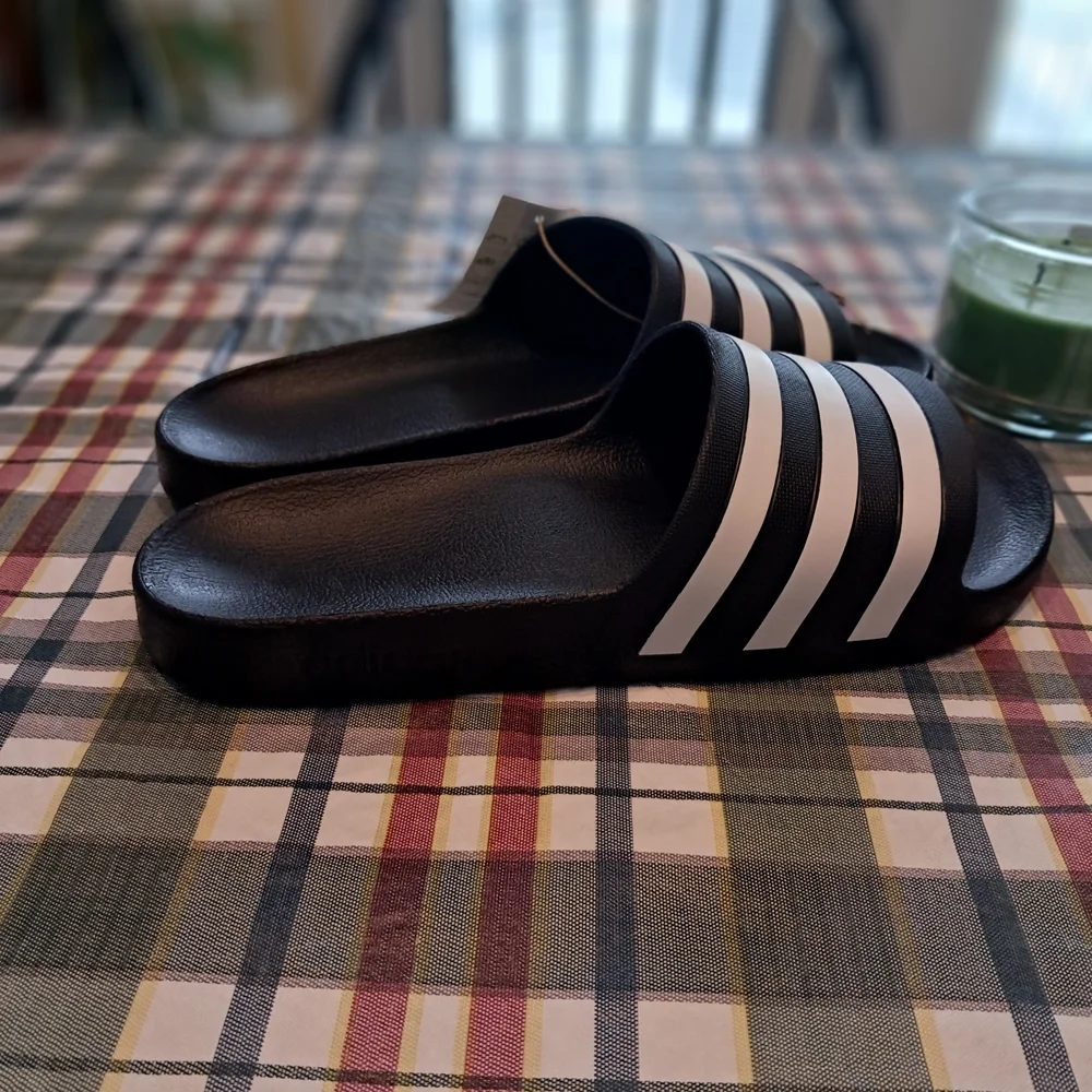 Adidas Men's Size 12 Black‎ Slide Sandals with White Stripes